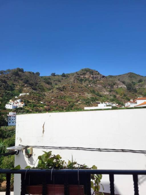 Casa En Teror Centrica Turismo De Ciudad Y Bosques Apartamento Exterior foto